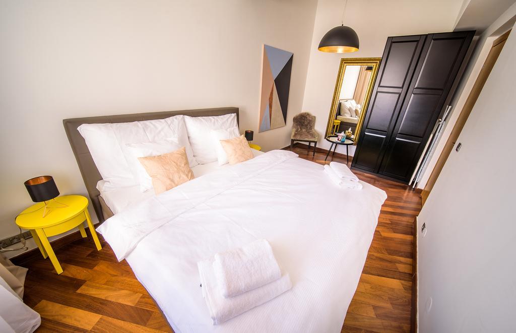 Apartment Triplex Kings In Old Town