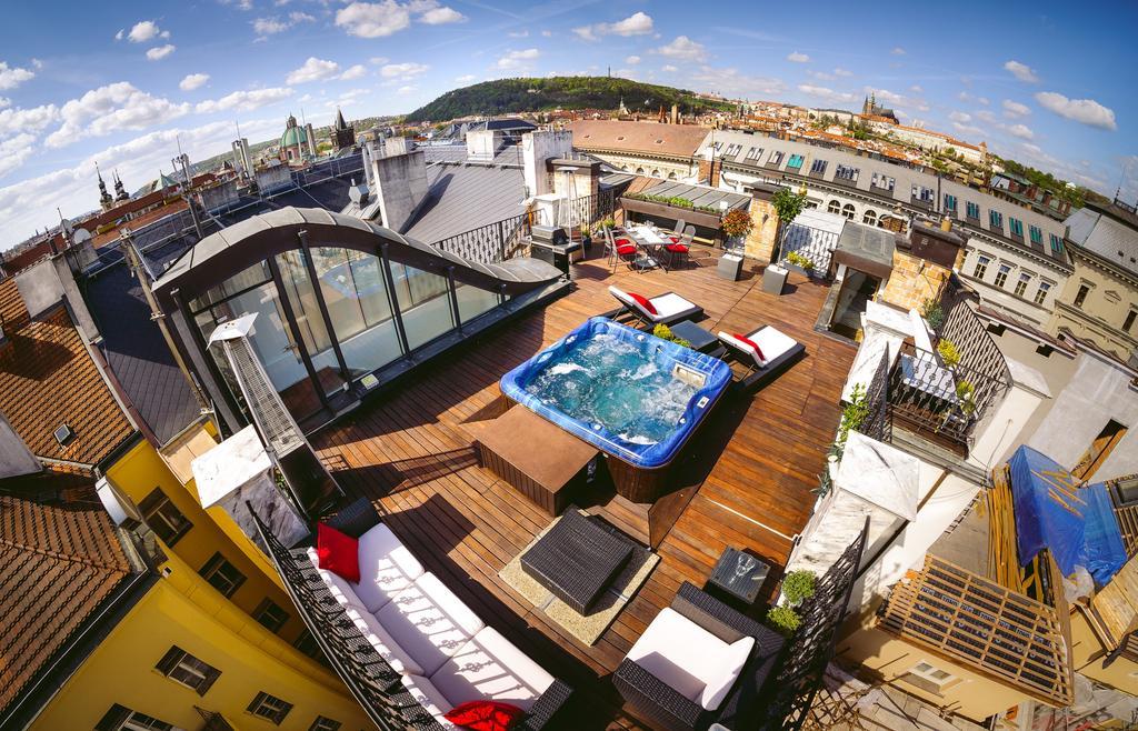 Triplex Kings In Old Town Apartment Prague